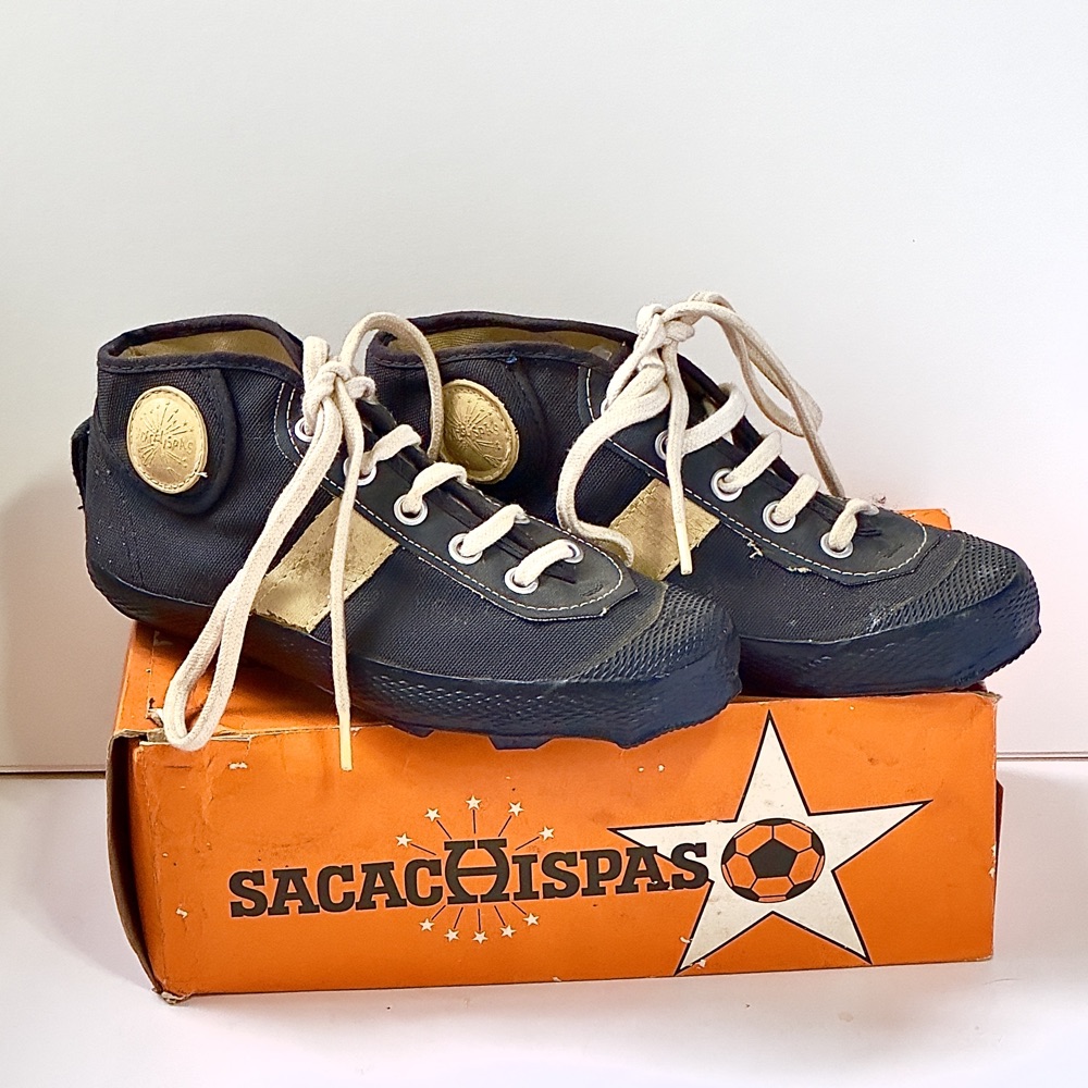 Botines clásicos Sacachispas en su caja